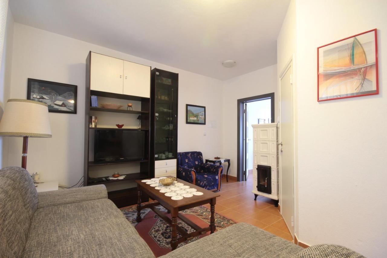Ivan & Anka Apartments Bojko Selce Exterior foto
